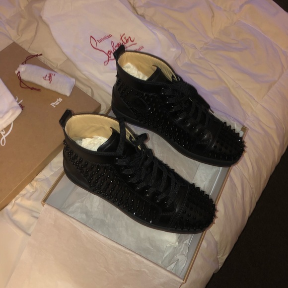 Size 11us eur 44 . New Christian Louboutin. main image 1